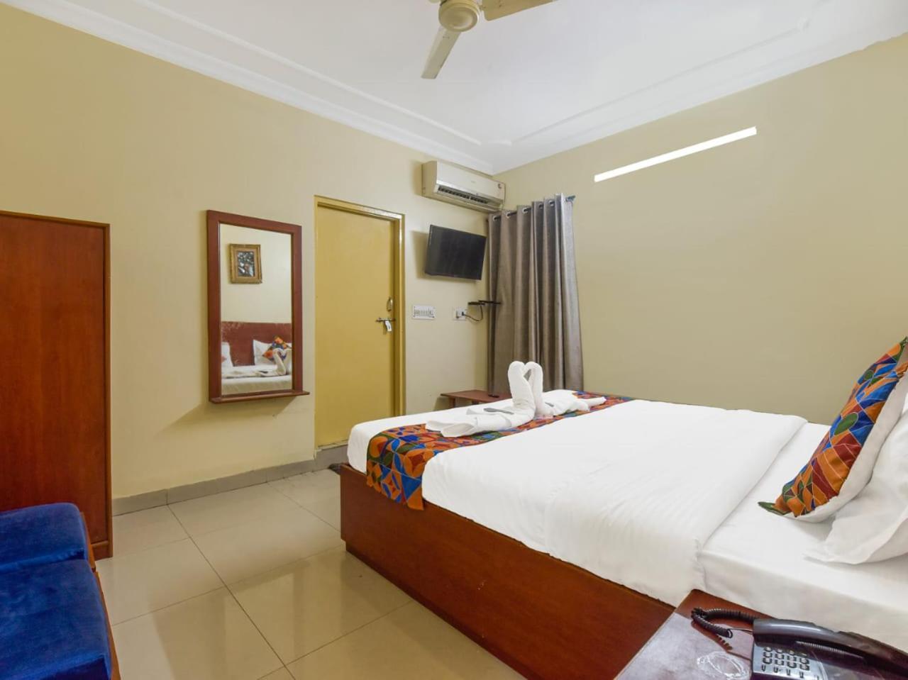 Utsav Hotel Джайпур Екстериор снимка